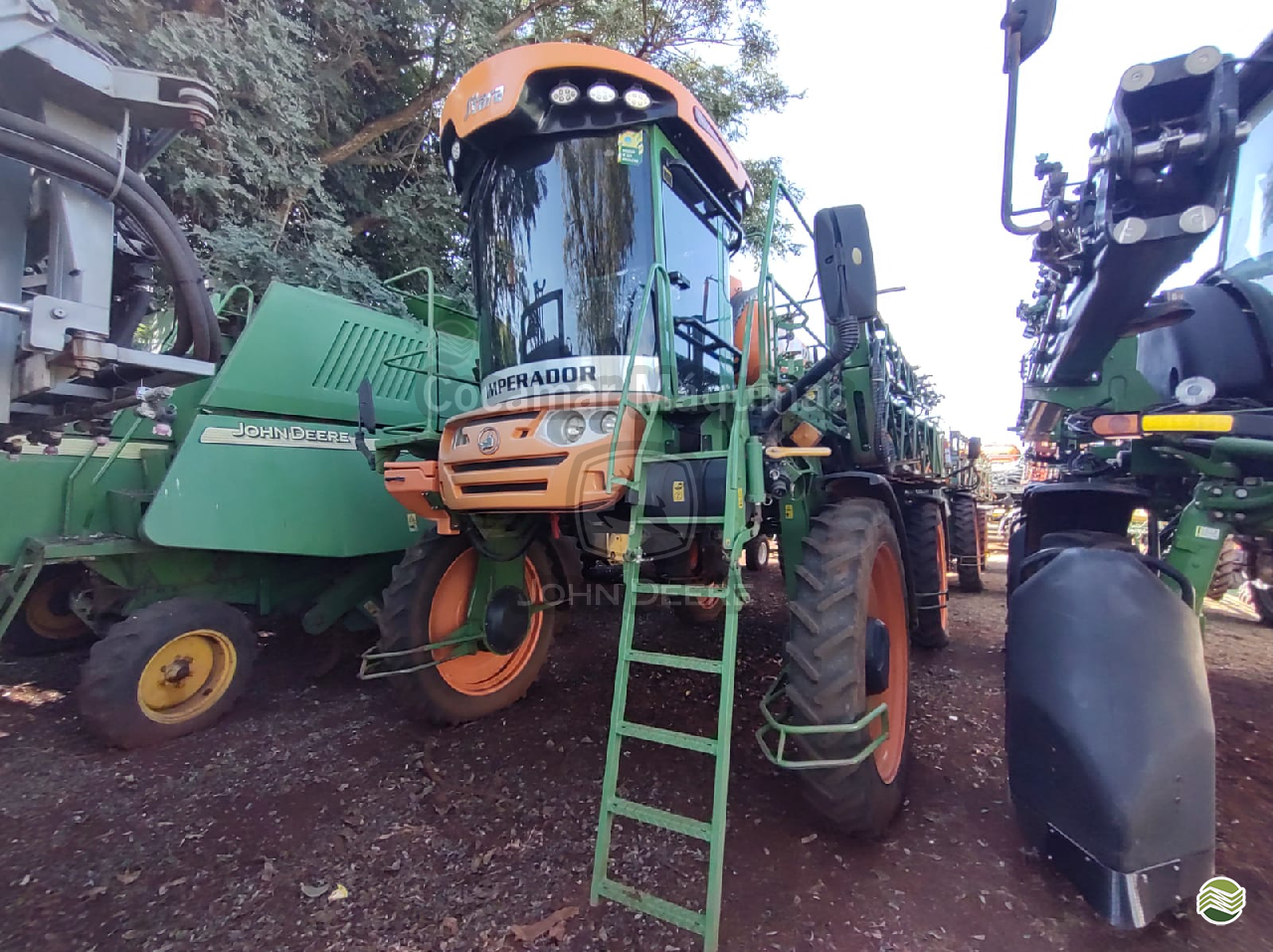 PULVERIZADOR STARA IMPERADOR 3100 Tração 4x4 Cocamar Máquinas - John Deere - Matriz MARINGA PARANÁ PR